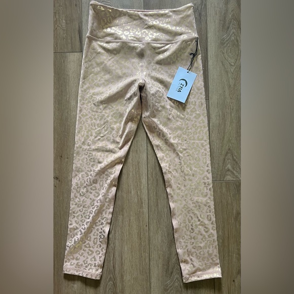 ZYIA Pants - ZYIA Gold Leopard Light N Tight Hi-Rise 24” Legging
